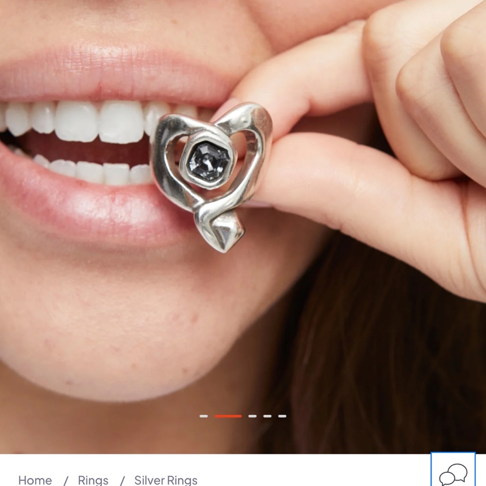 UNO de 50 Silver Ring with Black Stone - Picture 8 of 11